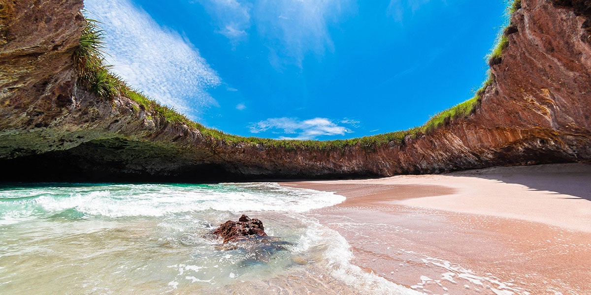 Punta Mita vs Puerto Vallarta: Exploring the Best Mexican Getaways