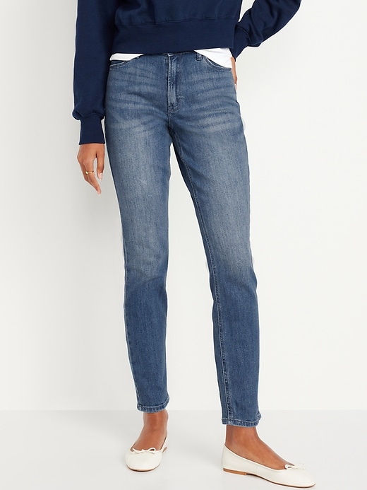 Shop WOW Straight Jeans: Comfortable, Stylish, and Affordable Denim