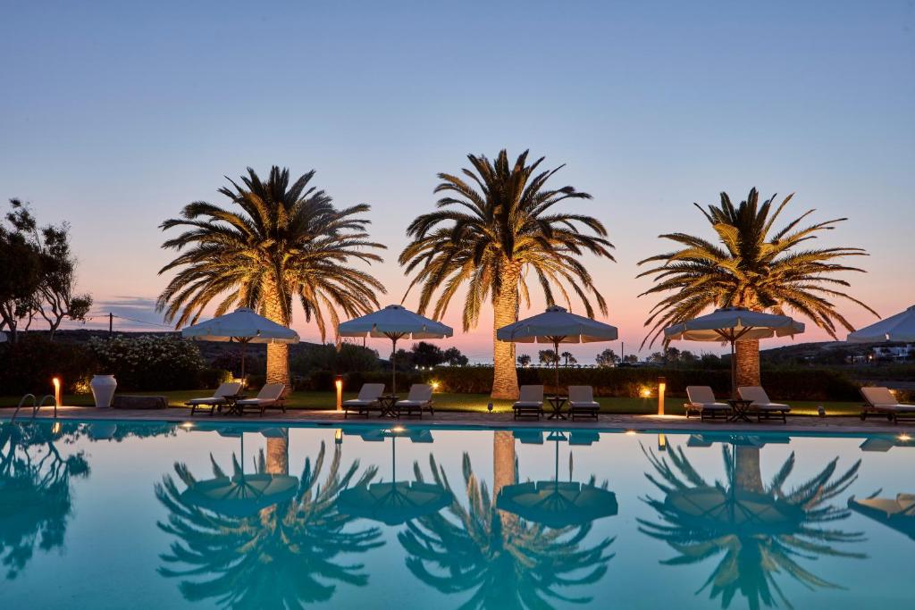 Best 5 Star Hotels in Paros for an Unforgettable Luxury Stay