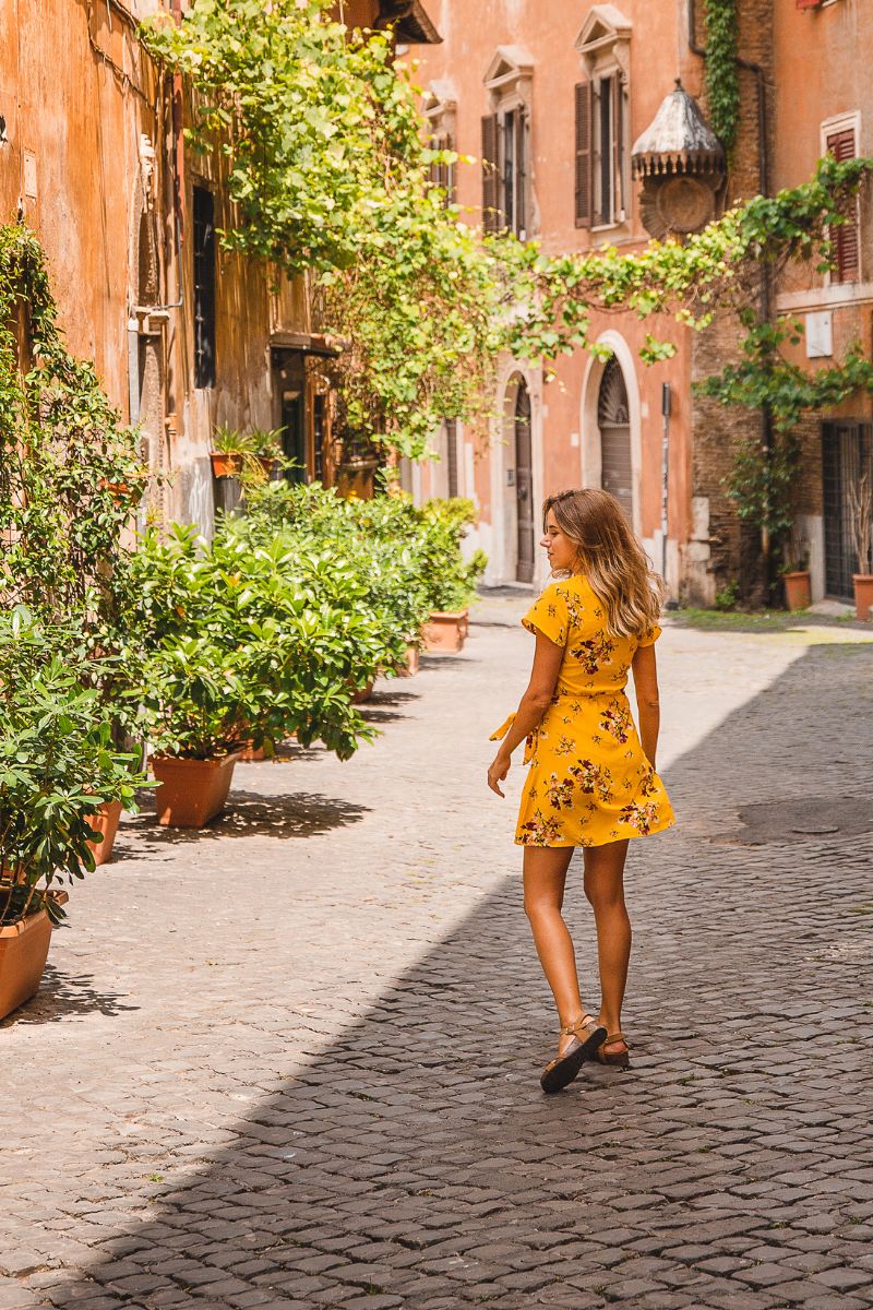 Dressing for Tuscany in October: Tips and Outfit Ideas