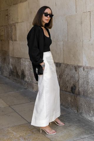 Button Down White Skirt Trend: How to Wear It for a Versatile and Stylish Look