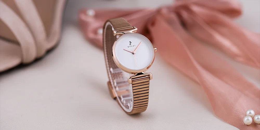 Womens Round Watch: Where to Buy and What to Look For?