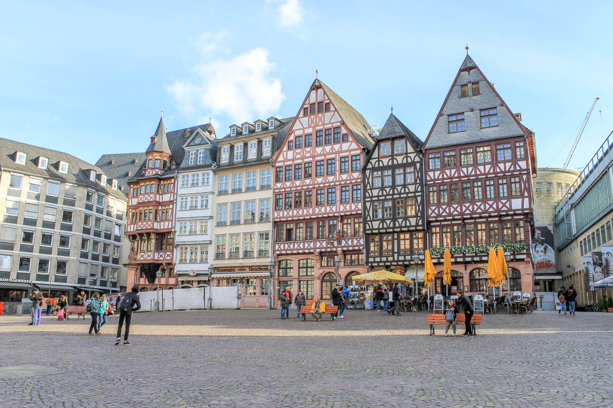 Enjoy a Long Stopover in Frankfurt  Things to See & Do