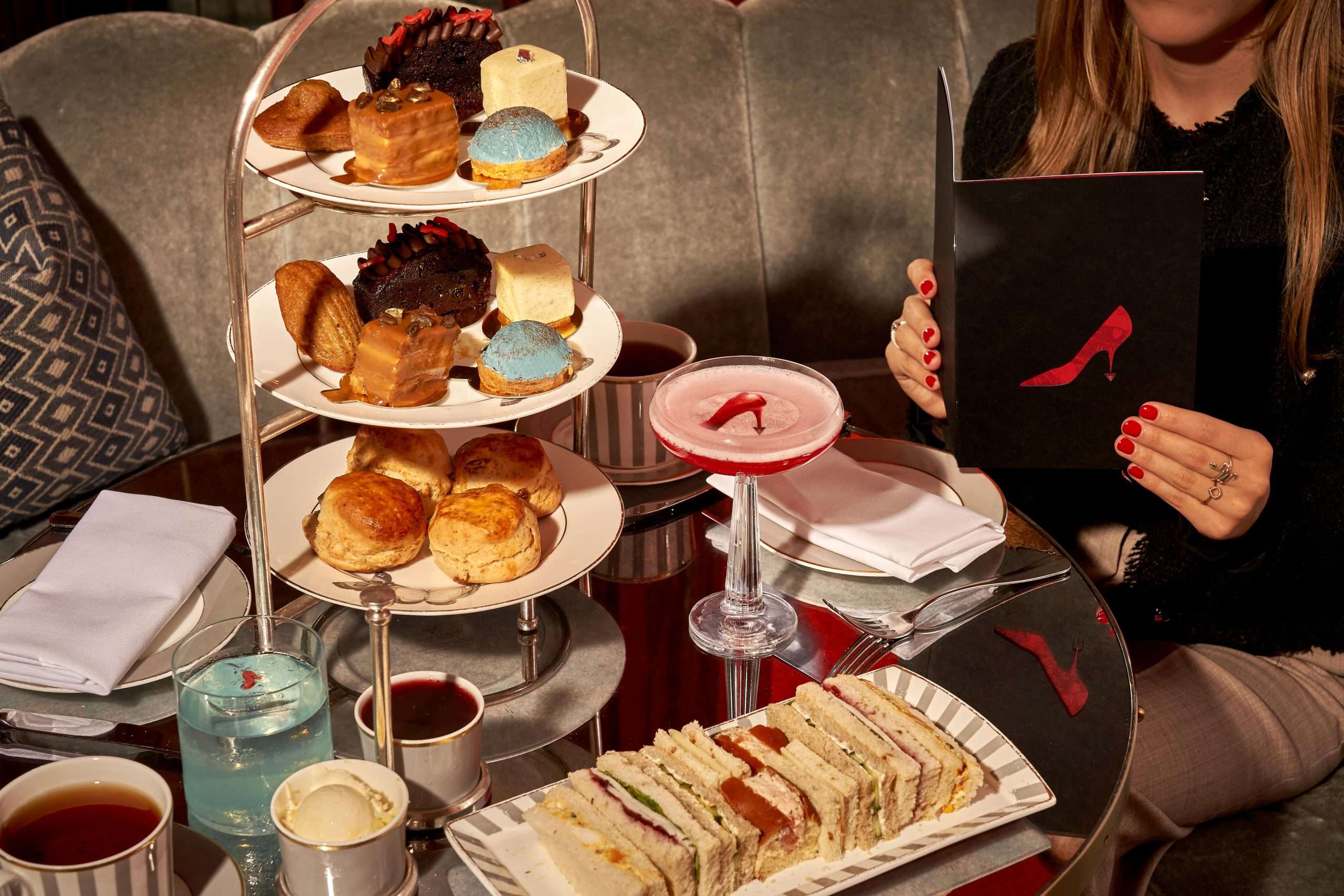 Best Afternoon Tea in Notting Hill: Top Spots for a Delicious Treat!