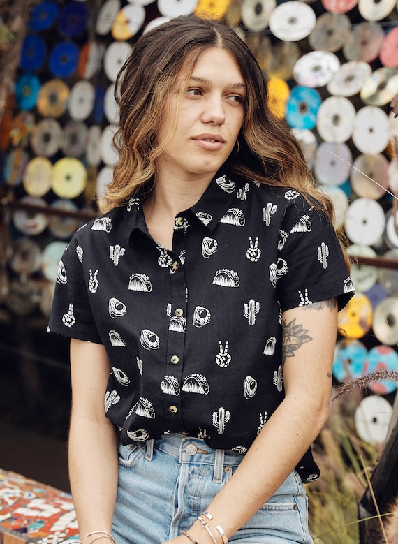 Fun Button Ups: Check Out These Awesome Shirts!