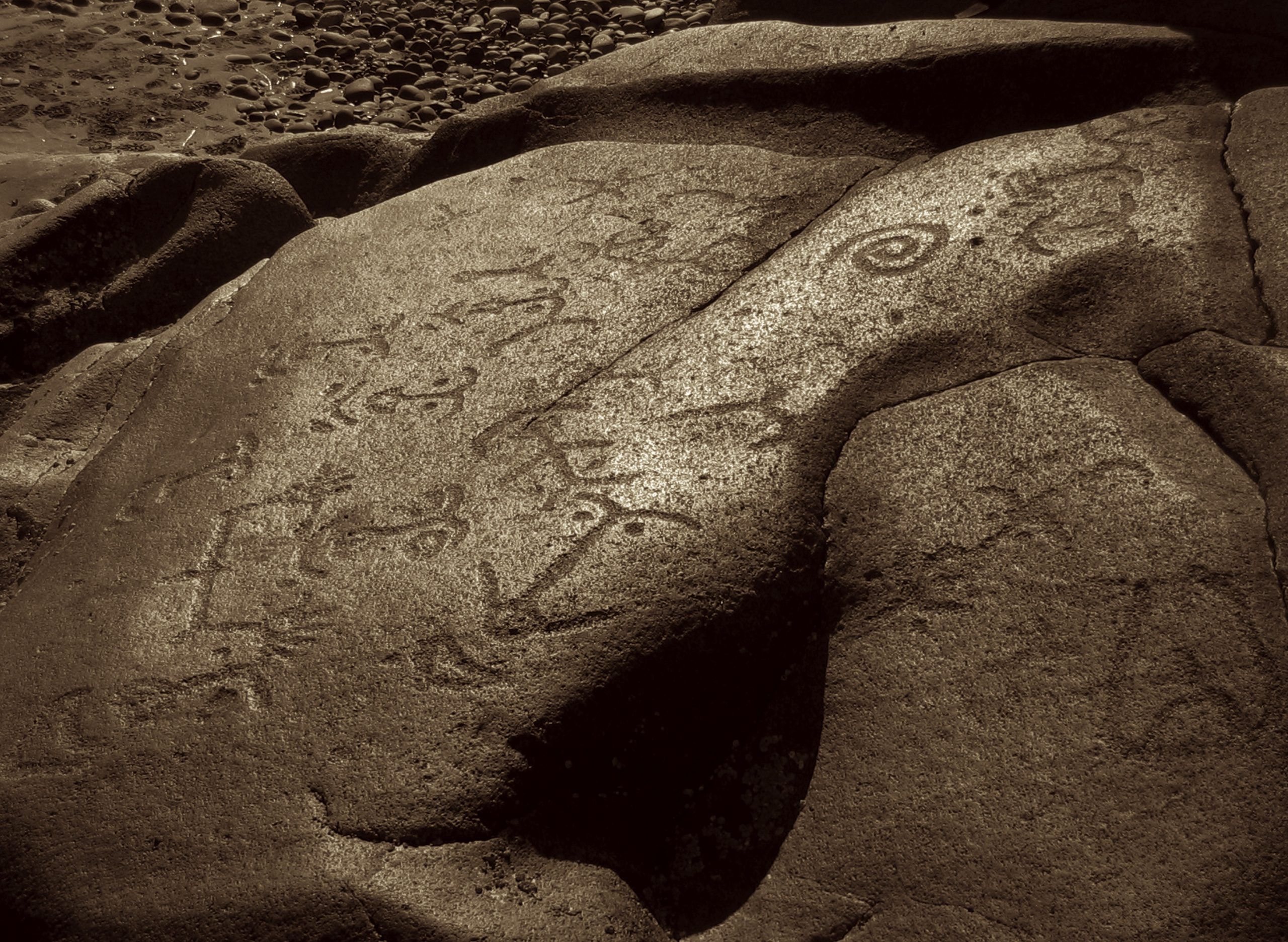 Explore Alutiiq Petroglyphs in Alaska (Your Quick Guide to Kodiaks Rock Art Sites)