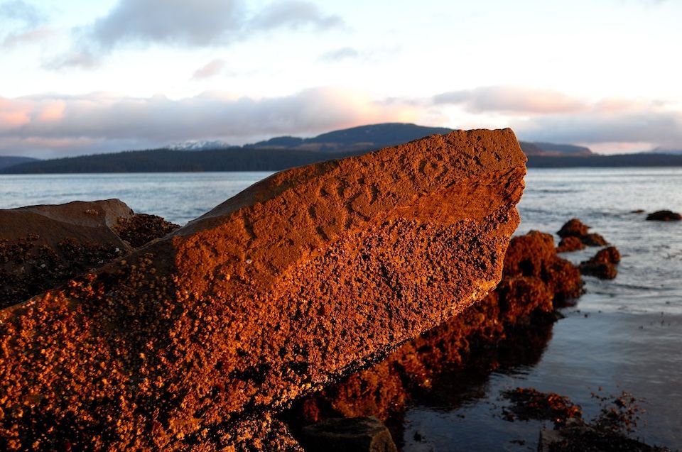 Explore Alutiiq Petroglyphs in Alaska (Your Quick Guide to Kodiaks Rock Art Sites)