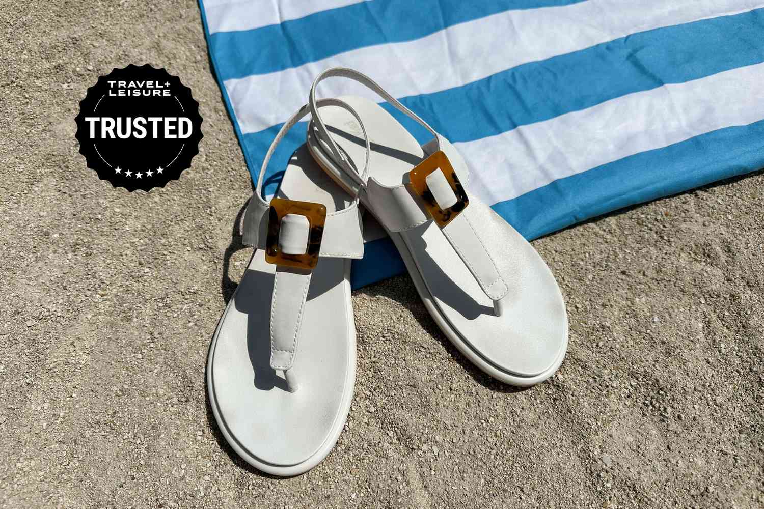 Womens nautical flip flops: Simple and stylish choices for your next vacation.