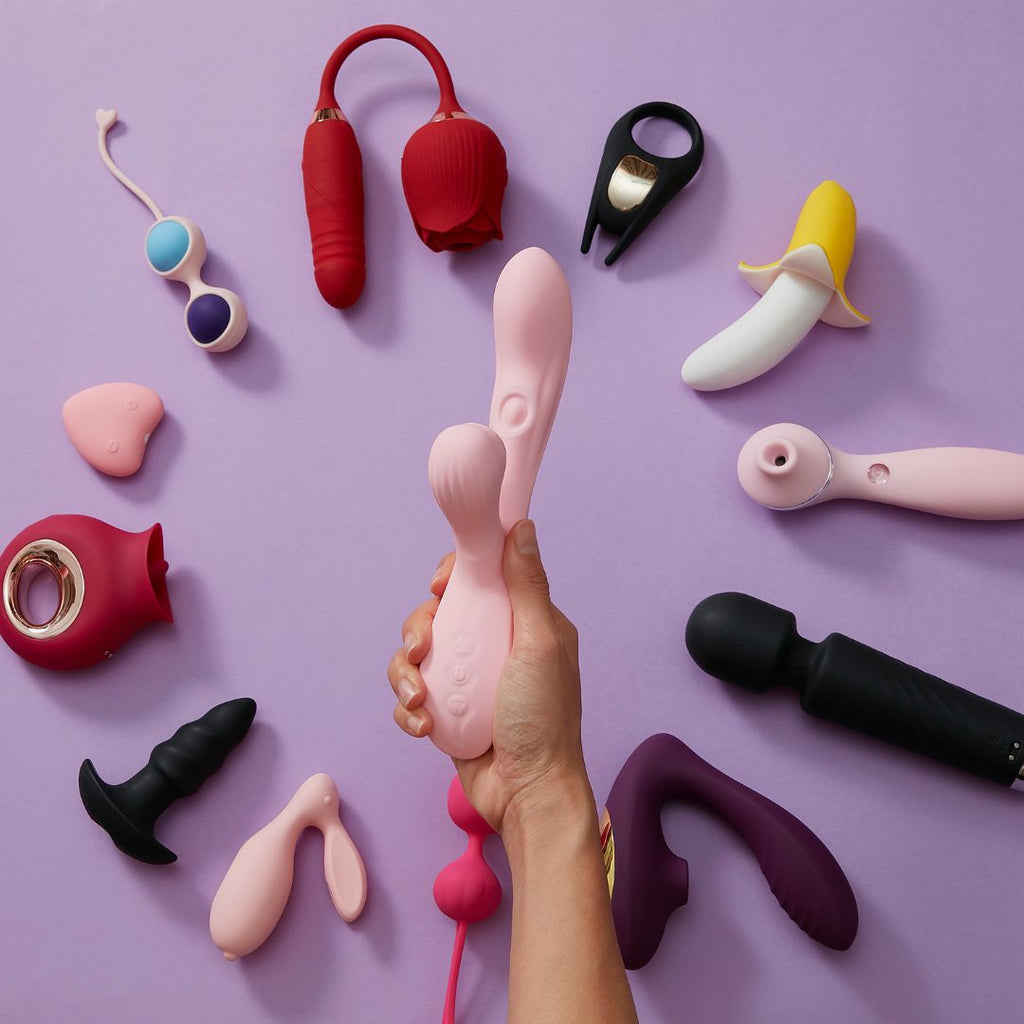 Phallic toys guide: How to choose the best one for you.